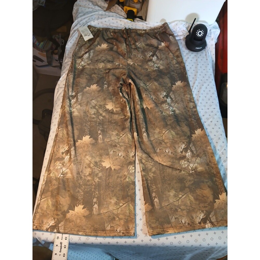 Birch and Stone Camo Flared Wide Legs Baggy Sweat Pants Button Zip Women’s 2X